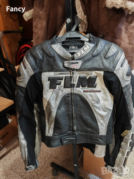 Кожено яке за мотор , снимка 1