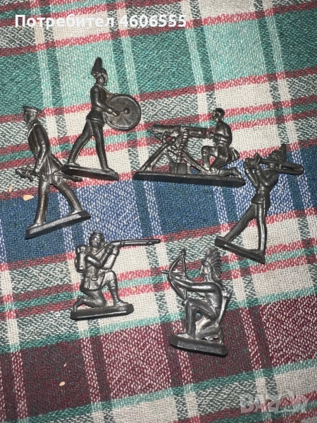 Метални фигури на войници., снимка 1
