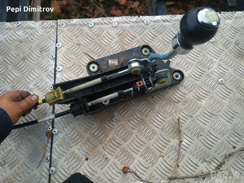 Скоростен лост с жила Mazda 3 Hatchback I (10.2003 - 12.2009), снимка 1