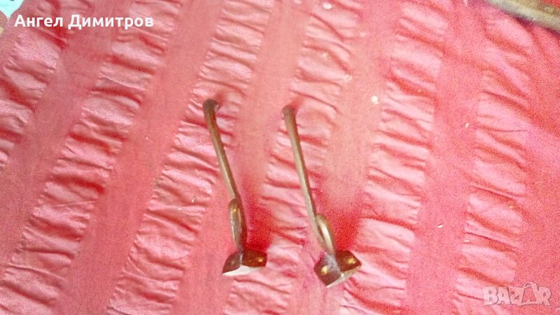Две стари месингови закачалки , снимка 1