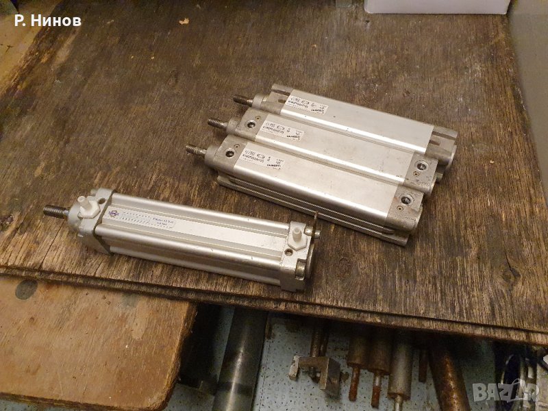 Пневматични цилиндри нови 32 мм диаметър 125 мм ход CAMOZZI Italy, снимка 1