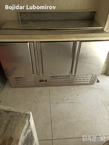 Хладилен шкаф с Бен мари, снимка 1