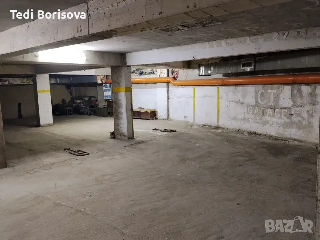 Подземно паркомясто