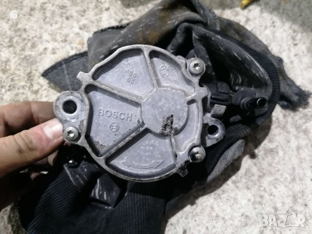 Вакуум Помпа Пежо 307 1.6HDI , снимка 2 - Части - 38861942