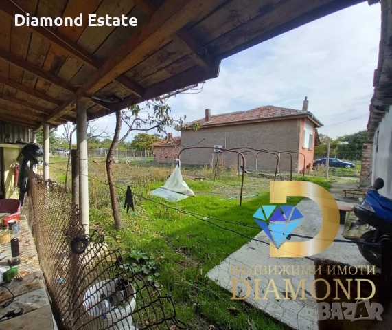 Едноетажна къща в село Боздуганово, общ. Раднево, снимка 12 - Къщи - 52141588