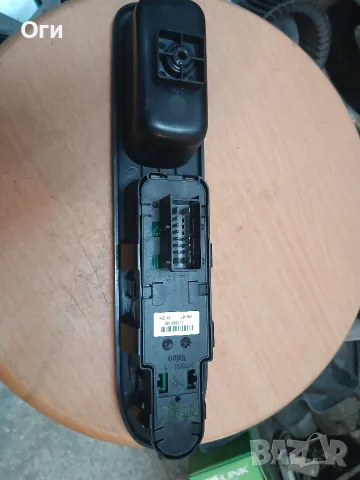 Бутони ел.стъкла за Пежо 207 96548 591 77 / 9654859177, снимка 2 - Части - 56119136