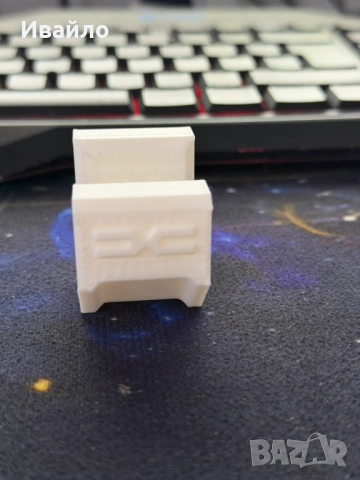 Комплект от 3 куки за окачване  Dacia