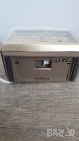 Стар немски будилник на ток, снимка 4 - Антикварни и старинни предмети - 41857065