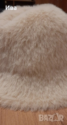 Шапка с козина Parfois