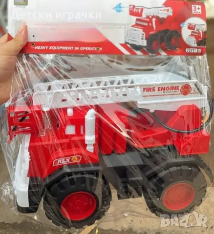 Пожарен камион с кран 40см, пръска вода, снимка 4 - Коли, камиони, мотори, писти - 50226398