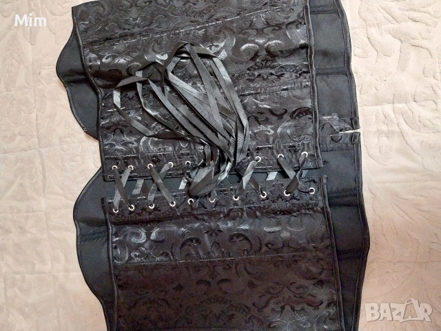 4XL Черен сатенен корсет , снимка 7 - Корсети, бюстиета, топове - 53662341