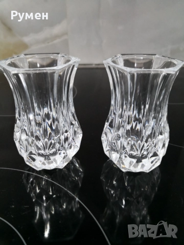  Вази, свещници, купи