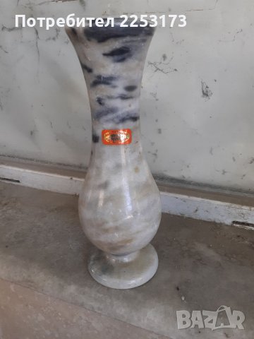 Соц.мраморна ваза от Минерал сувенир