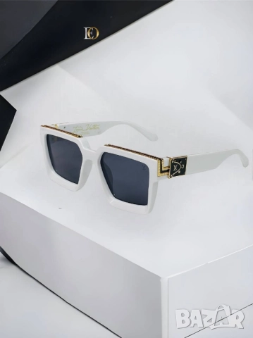 очила с черен обикновен калъф и ув защита prada burberry , снимка 8 - Слънчеви и диоптрични очила - 51459080