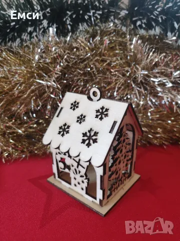 къщичка, фенер, елха, висулки, топки за елха. , снимка 4 - Сувенири от дърво - 48232115