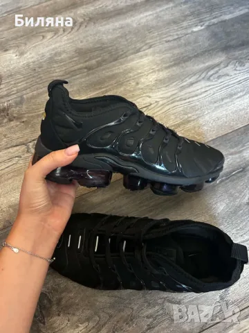 Nike, 40 номер, черни, снимка 2 - Маратонки - 56261244