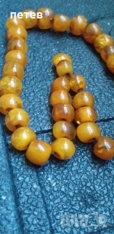 кехлибар. кехлибарена броеница. броеница.