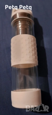 шише с цетка за чай и течности 