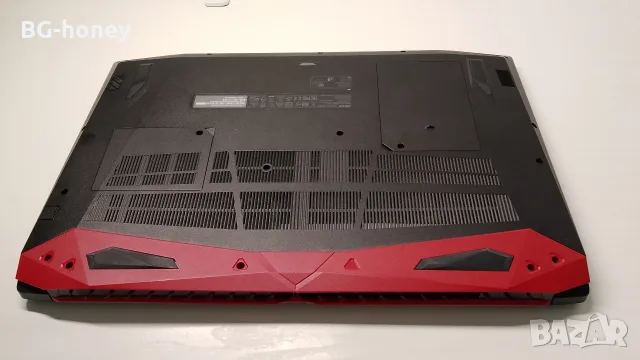 Геймърски 17" Acer Predator Helios 300, снимка 12 - Лаптопи за игри - 56150876