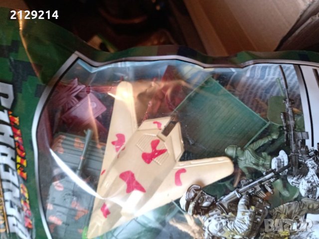 Комплект войници с аксесоари, снимка 3 - Фигурки - 34721911