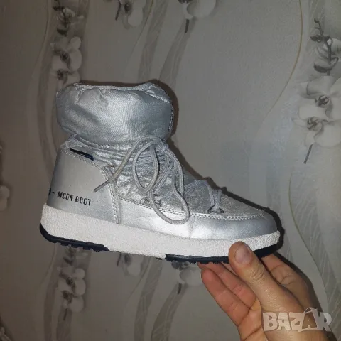 Moon Boot Jr Girl Low  Silver номер 35 ботуши, снимка 9 - Детски боти и ботуши - 47779215