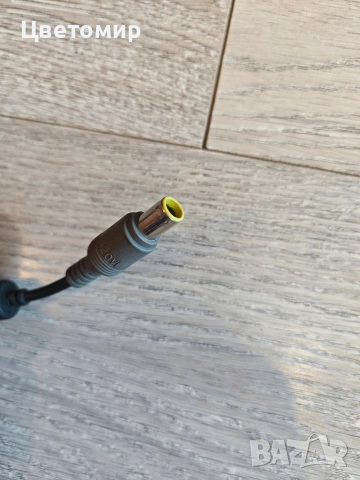зарядно за лаптоп Lenovo 135W, снимка 2 - Лаптоп аксесоари - 52856157