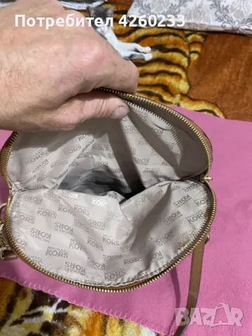 Чанта Michael kors, снимка 15 - Чанти - 47728602