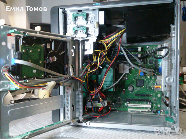 Марков настолен компютър Fujitsu Esprimo, снимка 4 - Работни компютри - 36492832