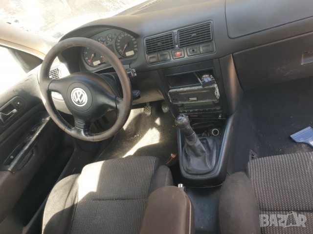 Golf 4 1.6 101к.с на части , снимка 9 - Автомобили и джипове - 42500377