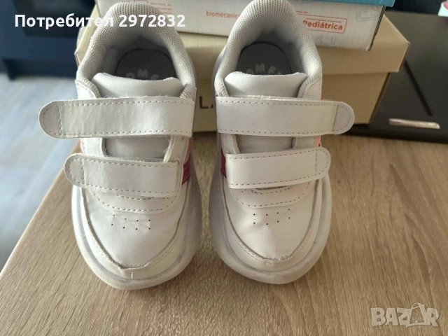 Детски маратонки Adidas, снимка 3 - Детски маратонки - 51952062