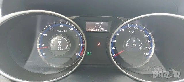 Hyundai IX35 2.0 163k., снимка 10 - Автомобили и джипове - 55878443