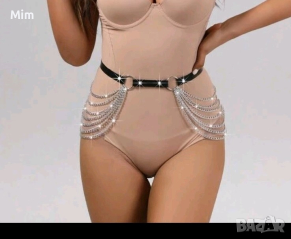 L/XXL  Черен колан със сребрист синджир 