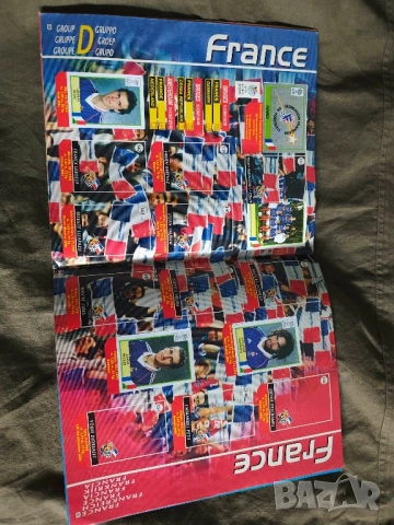 Продавам албуми Panini, снимка 12 - Други - 50228896