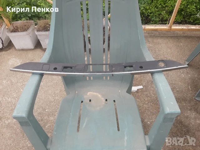 Лайстна багажник Мерцедес W204(C class) седан