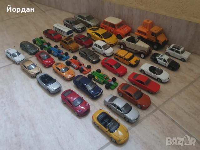 Метални колички на различни производители, снимка 6 - Колекции - 52329365