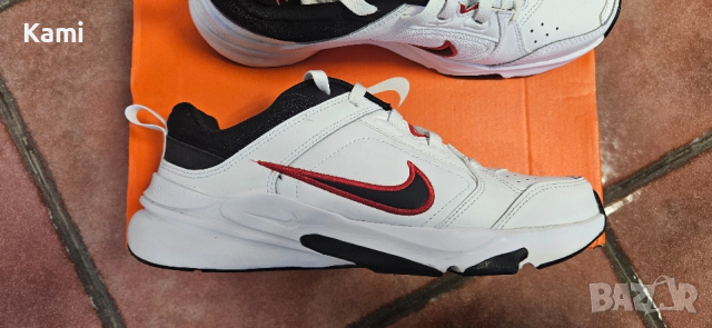 Nike, номер 41, снимка 8 - Маратонки - 53717804