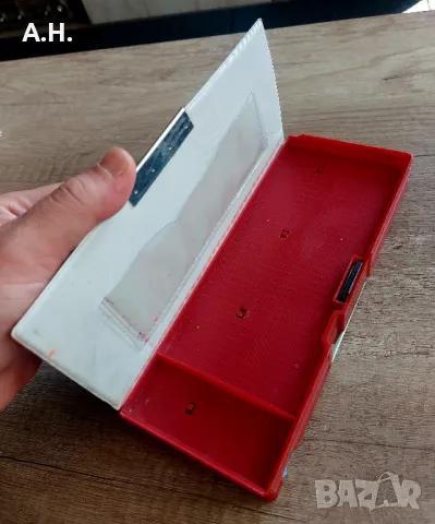 Кутия (Пенал) за ученически принадлежности от 90те години, снимка 6 - Други ценни предмети - 50116751