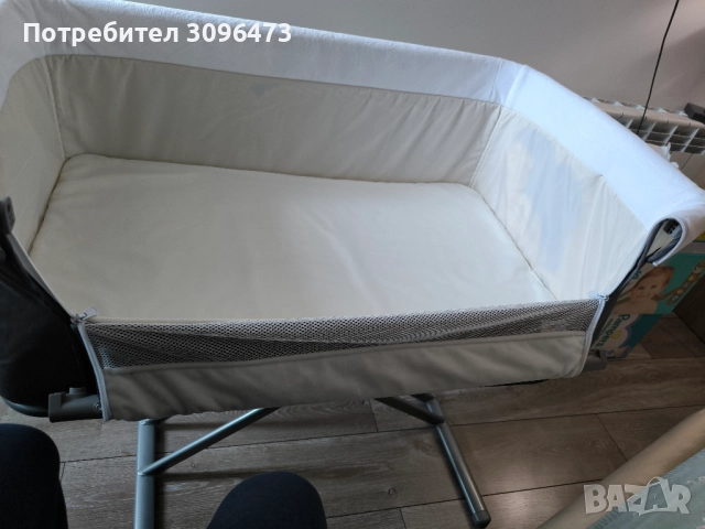 Продавам бебешко легло Hauck next to me.