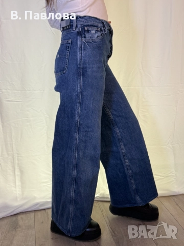 Дънки Tommy Jeans, широк крачол, 27/32, снимка 2 - Дънки - 52651255
