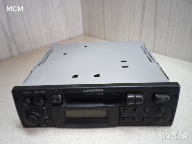 Радиокасетофон Grundig WKC1401, снимка 3 - Аксесоари и консумативи - 42572227