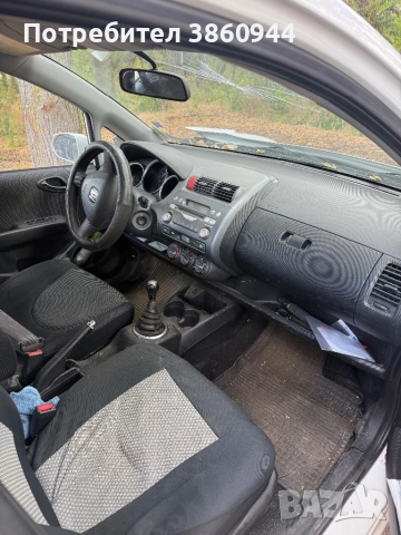 Honda jazz на части, снимка 7 - Автомобили и джипове - 51646278