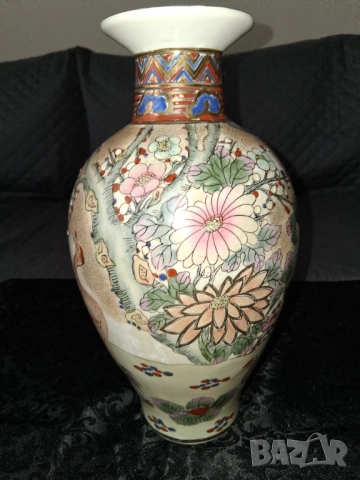 Китайска порцеланова ваза [2], снимка 5 - Антикварни и старинни предмети - 51886119