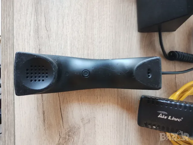 Ubiquiti VoIp Pro Phone, снимка 9 - Стационарни телефони и факсове - 55579831