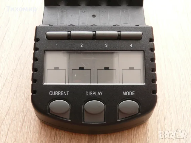 Зарядно за батерии  LaCrosse BC-700- за ЧАСТИ, снимка 9 - Батерии, зарядни - 47755169