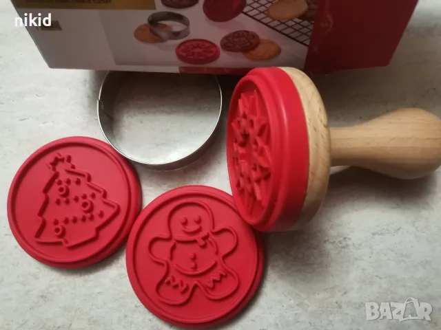 4 вид Коледен печат коледни печати с 3 силиконови приставки ринг дървена дръжка за бисквитки тесто, снимка 2 - Форми - 47962494