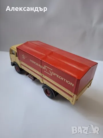 Камионче метално NZG Mercedes Benz 1632S 1932S No. 146  мащаб 1:50 Hinderer Spedition, снимка 2 - Колекции - 49587789