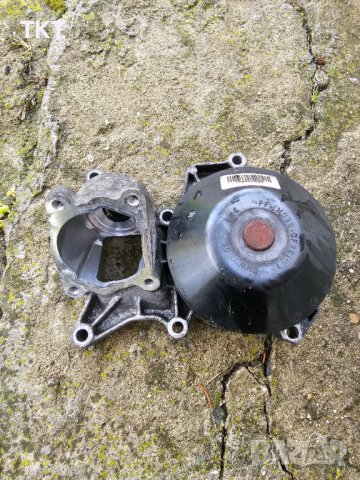 Водна помпа Бмв F01,F06,F10,F30,E70, E71, снимка 2 - Части - 40470272