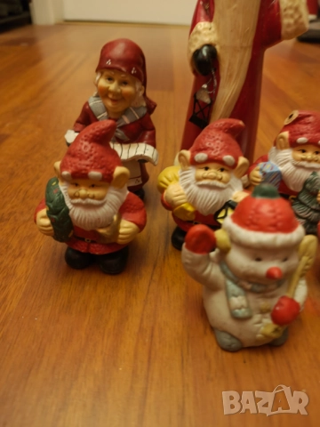 Норвежки коледни керамични фигури , снимка 3 - Декорация за дома - 52495866