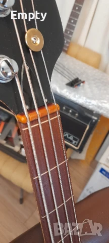 Фретлес бас, снимка 3 - Китари - 51286402