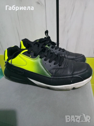 Мъжки маратонки номер 43